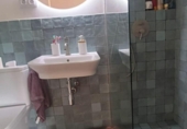 Отдельно стоящий дом с участком на продажу в городе Vinaròs Фото
