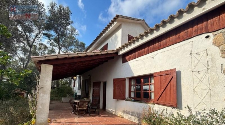 Таррагона - la Bisbal del Penedès - 2405m2