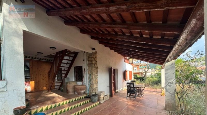Таррагона - la Bisbal del Penedès - 2405m2