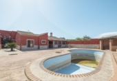 Chalet independiente con terreno en venta en la España, La Línea de la Concepción, ref: TR412598 foto