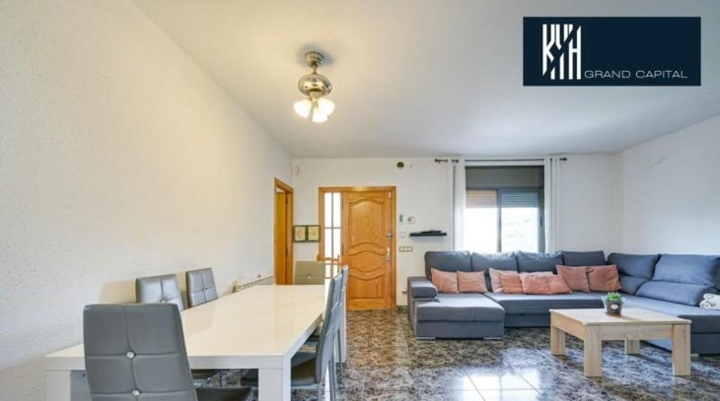 Жирона - Maçanet de la Selva - 507m2