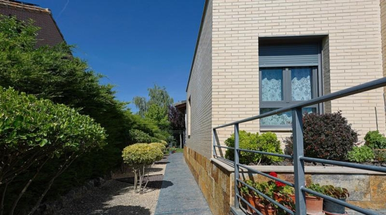 Valladolid - Aldeamayor de San Martín - 670m2