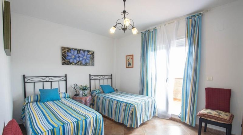 Гранада - Nívar - 375m2