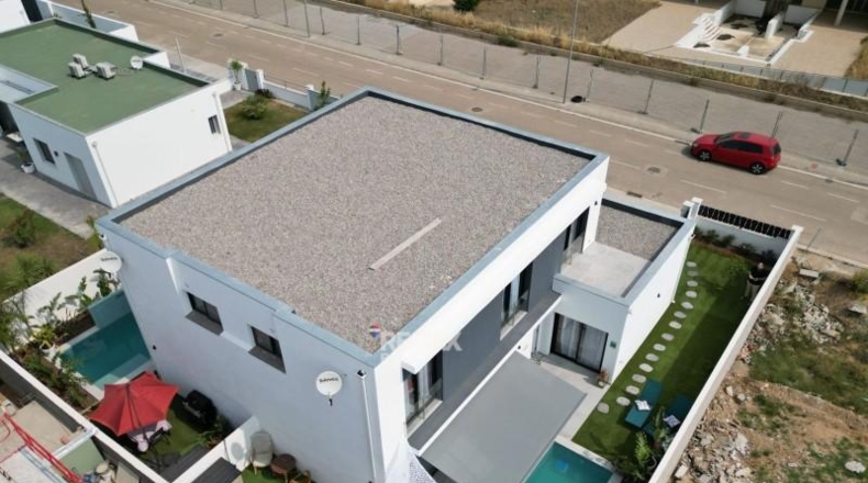 Жирона - Castelló d'Empúries - 238m2