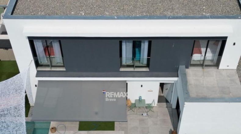 Жирона - Castelló d'Empúries - 238m2
