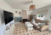 Chalet independiente con terreno en venta en la España, Inca, ref: TR412665 foto