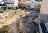 Городская земля под застройку на продажу у города Alhama de Almería Фото