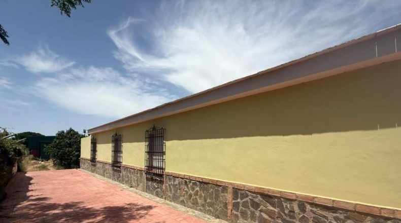 Sevilla - Utrera - 14200m2