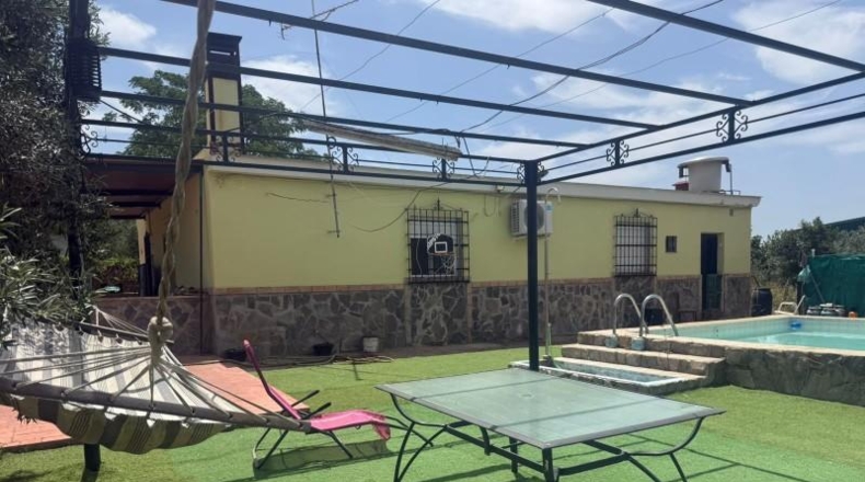 Sevilla - Utrera - 14200m2