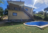 Chalet independiente con terreno en venta en la España, Fogars de la Selva, ref: TR408652 foto