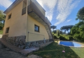 Chalet independiente con terreno en venta en la España, Fogars de la Selva, ref: TR408652 foto