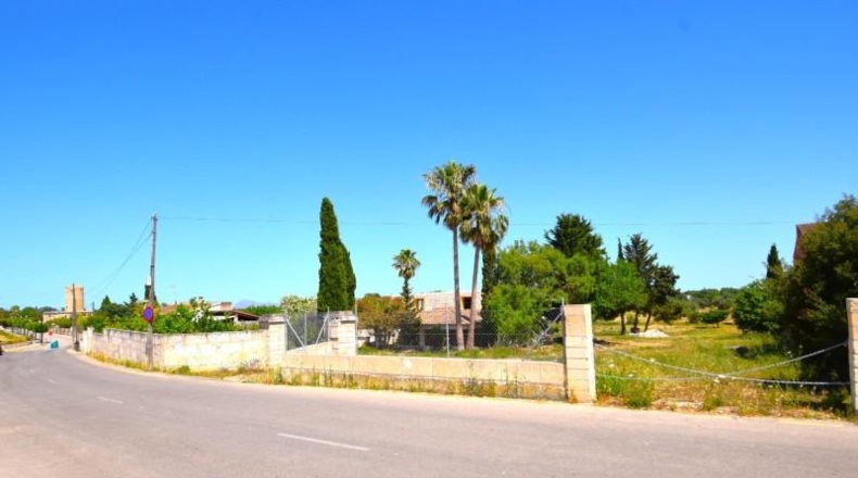 Islas Baleares - Santa Margalida - 7670m2