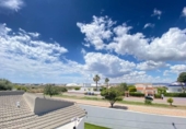 Chalet independiente con terreno en venta en la España, Torrevieja, ref: TR412829 foto