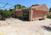 Chalet independiente con terreno en venta en la España, Torrevieja, ref: TR412836 foto