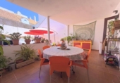Chalet independiente con terreno en venta en la España, Benahavís, ref: TR412912 foto