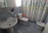 Chalet adosado con terreno en venta en Utrera ref: TR412850 foto