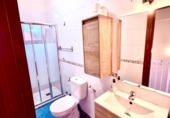 Chalet independiente con terreno en venta en la España, Fuengirola, ref: TR412907 foto
