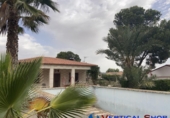 Chalet independiente con terreno en venta en Caudete ref: TR252194 foto
