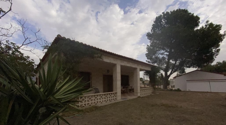 Albacete - Caudete - 979m2