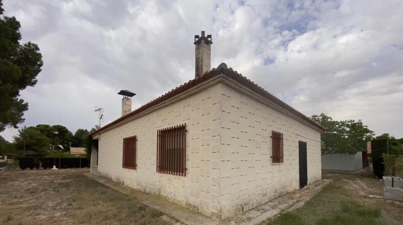 Albacete - Caudete - 979m2