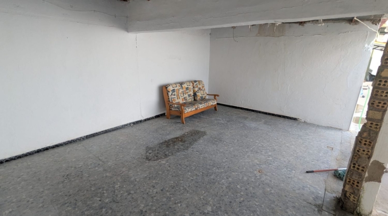 Sevilla - Lora del Río - 600m2