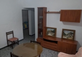 Chalet independiente con terreno en venta en Lora del Río ref: TR412859 foto