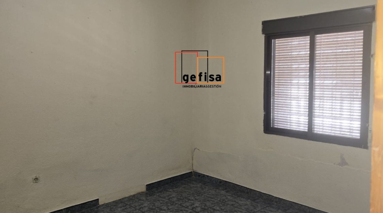 Ciudad Real - Valdepeñas - 420m2