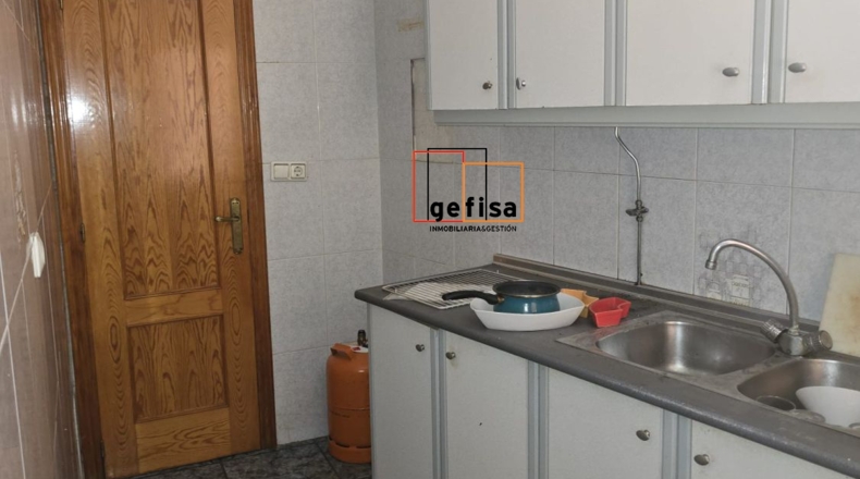 Ciudad Real - Valdepeñas - 420m2