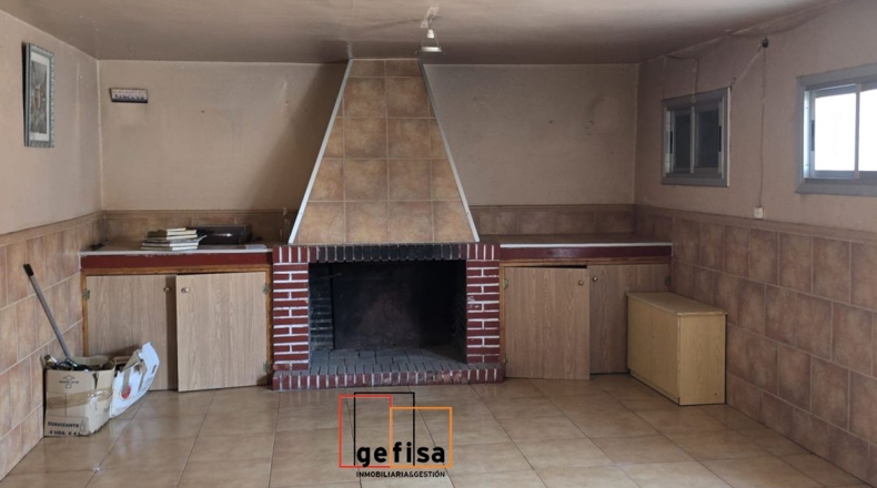 Ciudad Real - Valdepeñas - 420m2