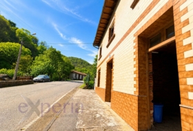Pola de Laviana 1000&nbsp;m²