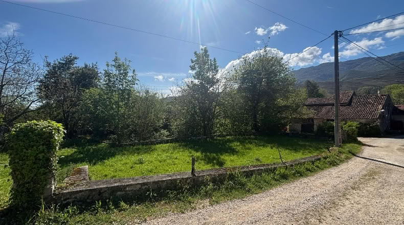 Cantabria - San Roque de Riomiera - 501m2