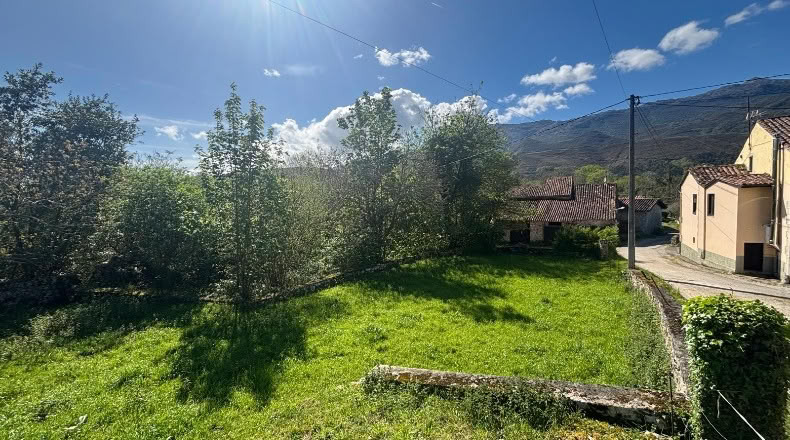 Cantabria - San Roque de Riomiera - 501m2