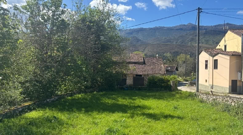 Cantabria - San Roque de Riomiera - 501m2