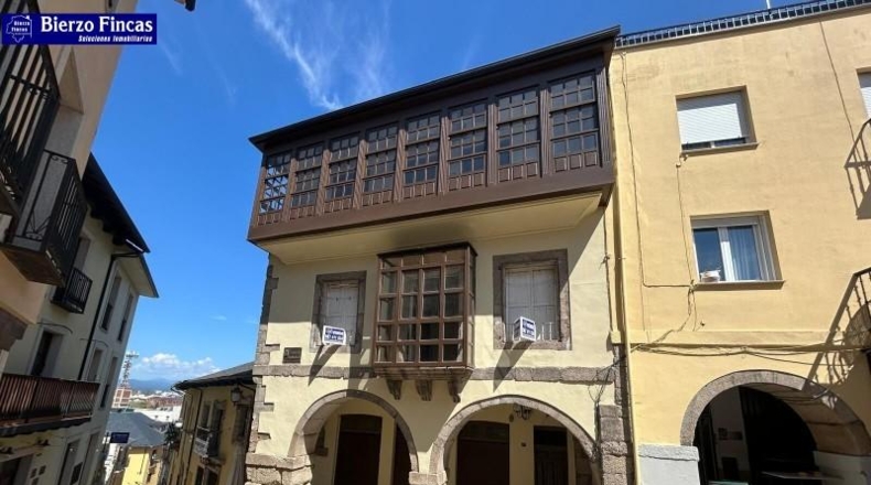 Leon - Ponferrada - 1296m2