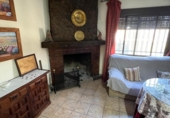 Chalet independiente con terreno en alquiler en la España, Baena, ref: TR398356 foto