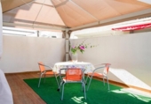 Chalet independiente con terreno en alquiler en la España, Torrevieja, ref: TR398405 foto