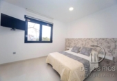 Chalet independiente con terreno en alquiler en la España, Granada, ref: TR294344 foto