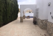 Chalet independiente con terreno en alquiler en la España, Media Legua, ref: TR398555 foto