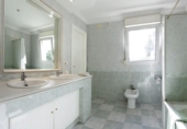 Chalet independiente con terreno en alquiler en la España, Dénia, ref: TR298960 foto