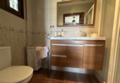 Chalet independiente con terreno en alquiler en la España, Loja, ref: TR216319 foto