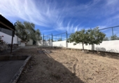 Chalet independiente con terreno en alquiler en la España, Loja, ref: TR216319 foto