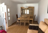 Chalet independiente con terreno en alquiler en la España, Chiclana de la Frontera, ref: TR279055 foto