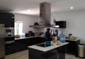 Chalet independiente con terreno en alquiler en la España, Chiclana de la Frontera, ref: TR398481 foto