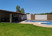 Chalet independiente con terreno en alquiler en la España, Chiclana de la Frontera, ref: TR398481 foto