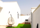 Chalet independiente con terreno en alquiler en la España, Chiclana de la Frontera, ref: TR316581 foto