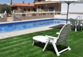 Chalet independiente con terreno en alquiler en la España, Casasimarro, ref: TR320209 foto