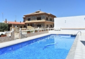 Chalet independiente con terreno en alquiler en la España, Casasimarro, ref: TR320209 foto
