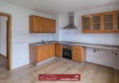 Chalet independiente con terreno en alquiler en la España, Bétera, ref: TR412913 foto