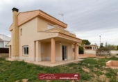 Chalet independiente con terreno en alquiler en la España, Bétera, ref: TR412913 foto