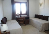 Chalet independiente con terreno en alquiler en la España, Dénia, ref: TR301480 foto
